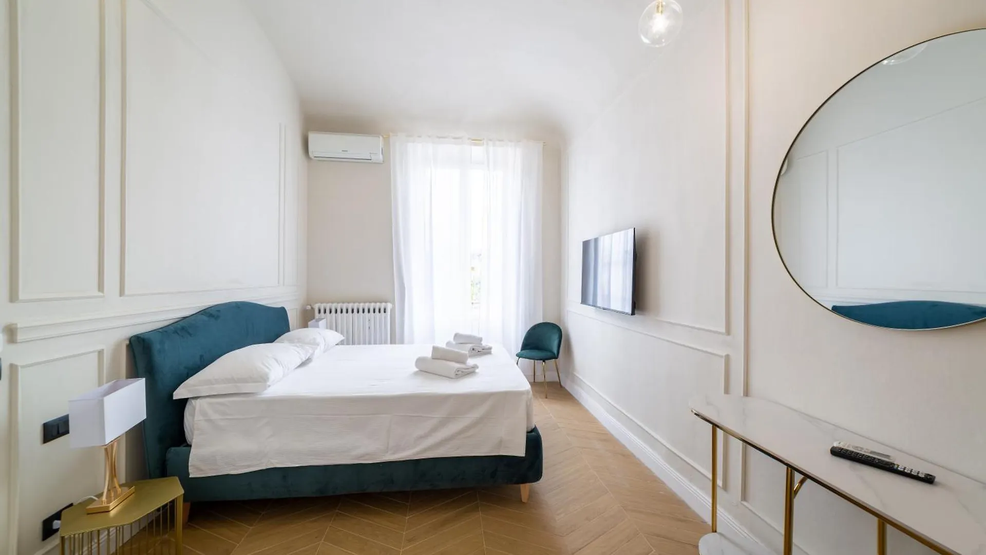Residenza D'Epoca White Room Florence