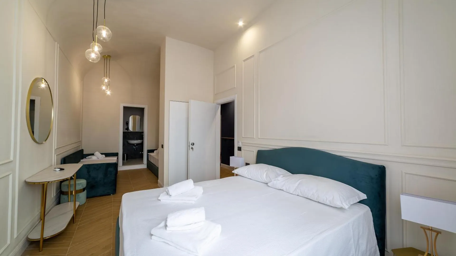 Residenza D'Epoca White Room Florence Italy
