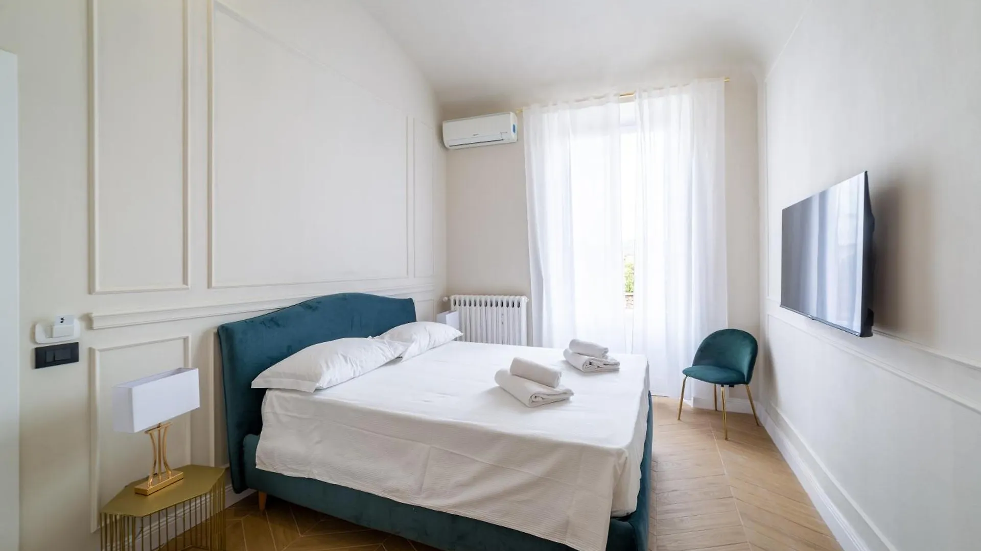 Residenza D'Epoca White Room Florence Italy