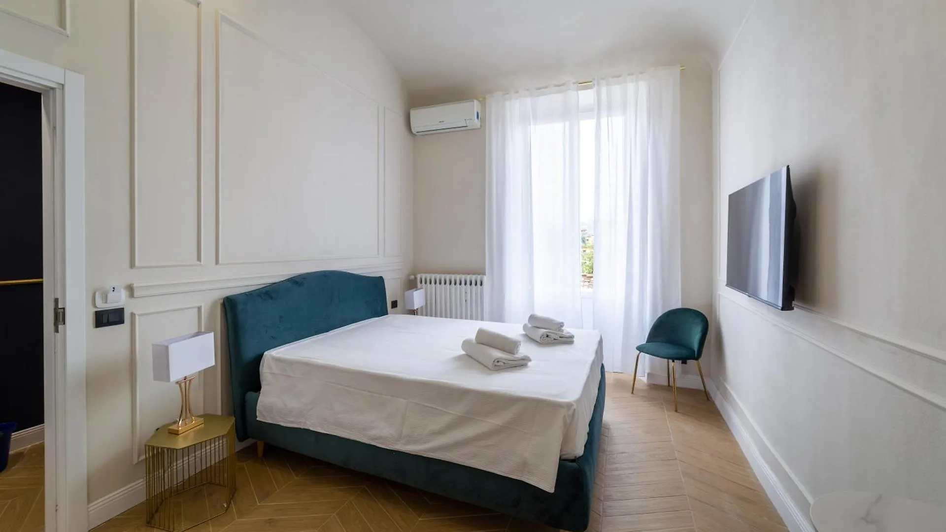 Residenza D'Epoca White Room Florence Guest house