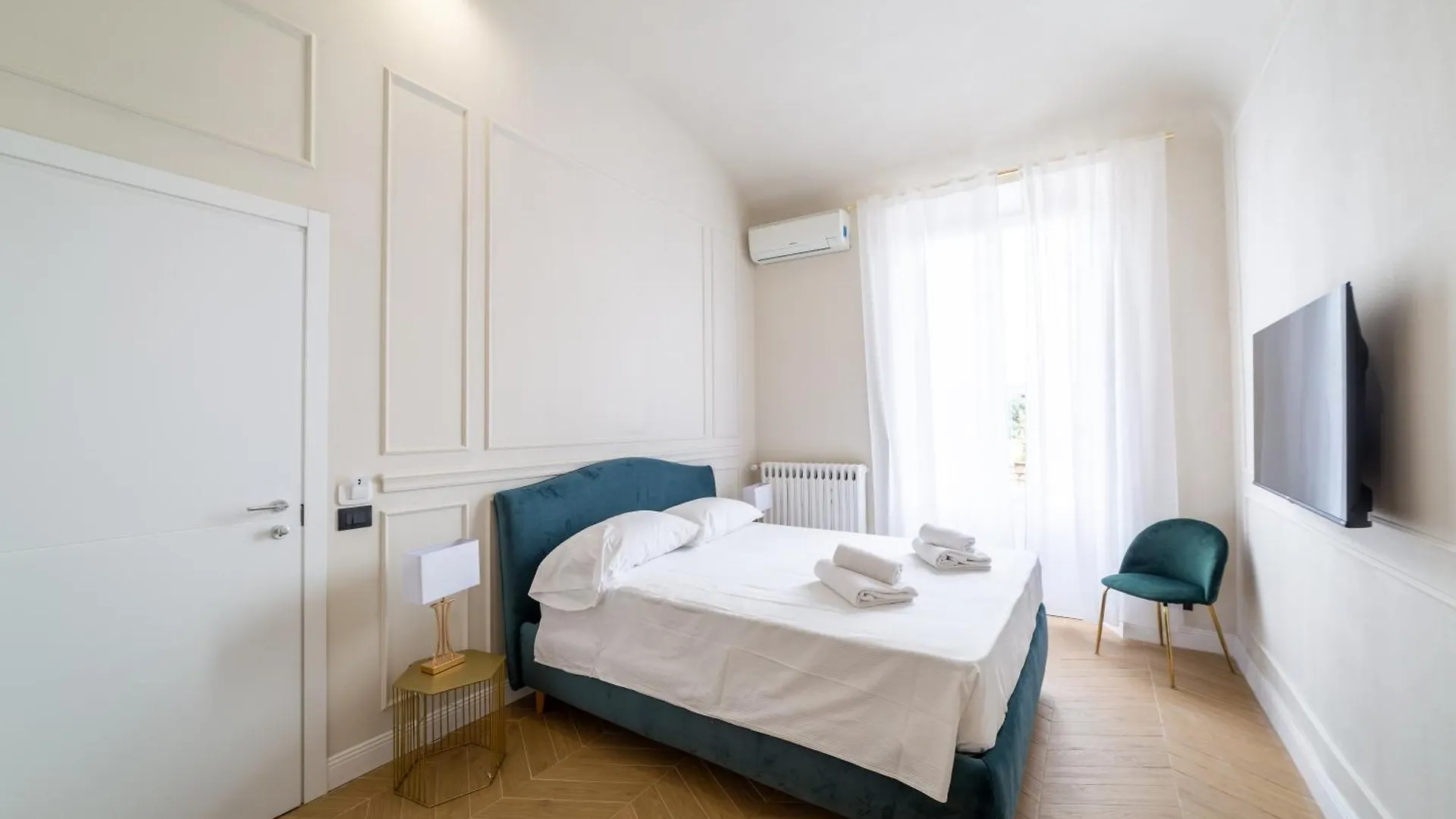 Residenza D'Epoca White Room Florence