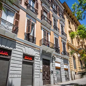 Cagliarifornia , Cagliari Italia