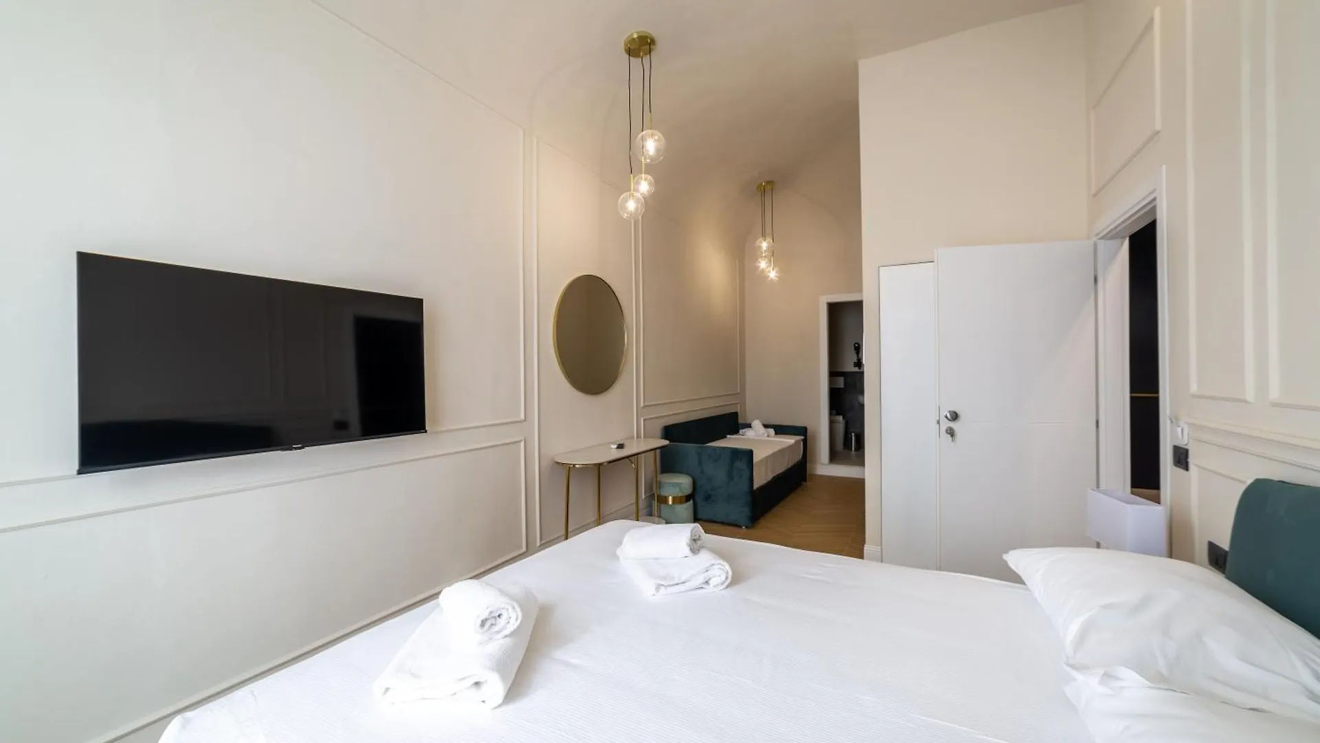 Residenza D'Epoca White Room Florence