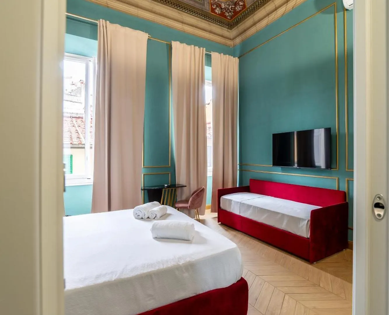 Residenza D'Epoca White Room Florence 0*,