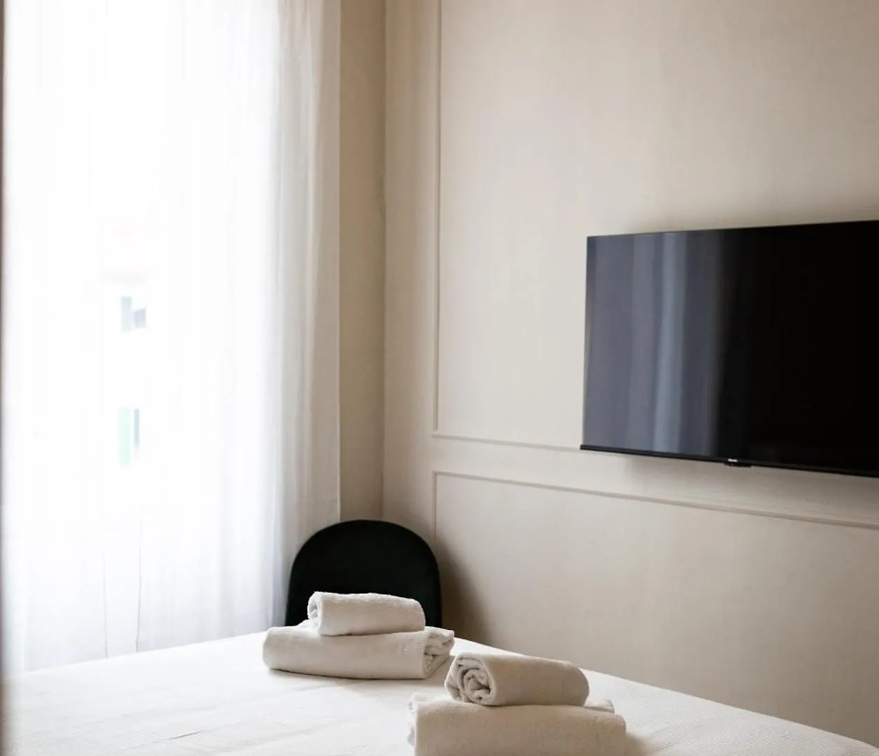 Residenza D'Epoca White Room Florence